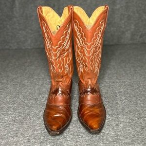 King Exotic Snip Toe Cowboy Boots Rust EEL Leather Size 9EE Western Embroidered